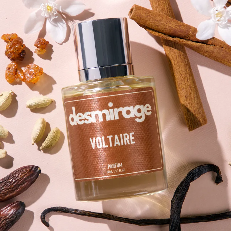 Voltaire by desmirage